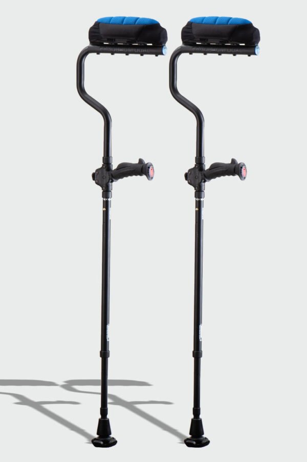 Ergobaum Dual Underarm Crutches with forearm support 2