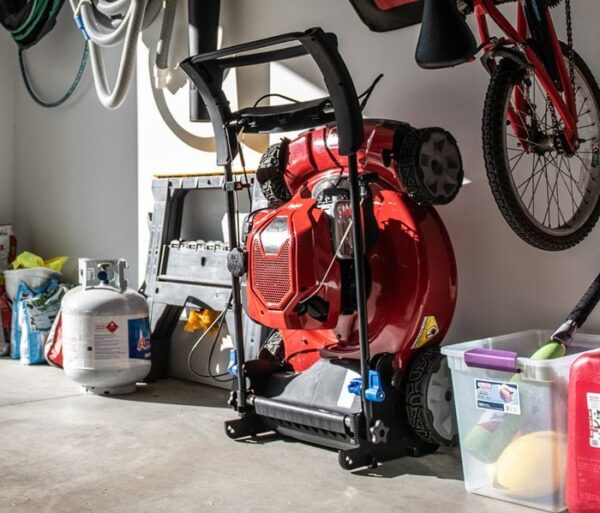 Toro Recycler SmartStow RWD Mower 150cc Briggs & Stratton 6.25 TP (22″) #21465 - Image 2
