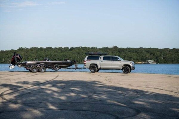 YAKIMA TopWater Rooftop Fishing Rod Box – 8004088 - Image 3