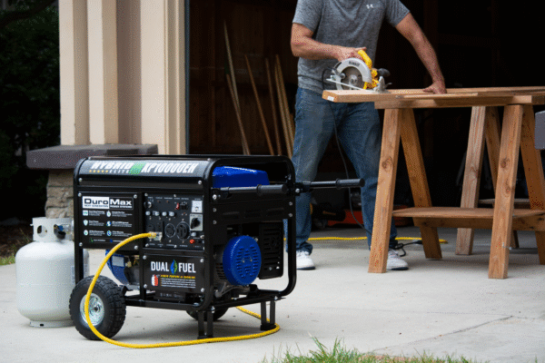10,000 Watt Dual Fuel Portable Generator - Image 5