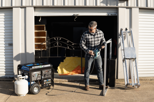 13,000 Watt Dual Fuel Portable Generator - Image 19