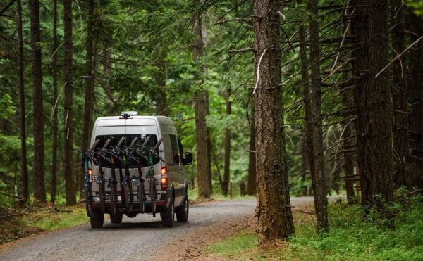 YAKIMA HangOver 6-Bike Vertical Hanging Mountain Bike Rack - 8002485 - Image 8